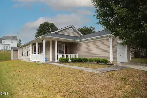 717 Quartz Dr, Durham, NC 27703