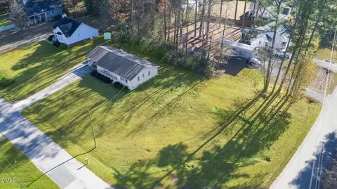 View/Area - 1900 Lennox Dr, Garner, NC 27529 photo 5 of 6