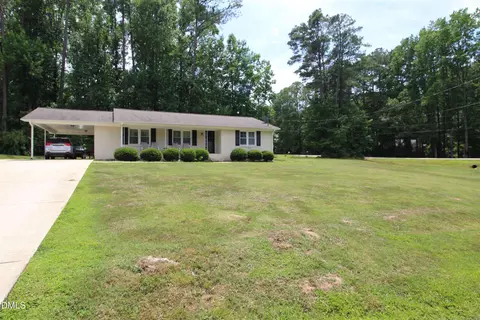 Exterior - 1900 Lennox Dr, Garner, NC 27529 photo 4 of 7
