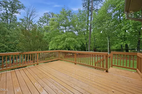 Exterior - 162 Gathering Pl, Durham, NC 27713 photo 4 of 12