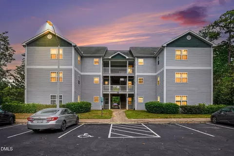 2031 Wolfmill Dr #101, Raleigh, NC 27603