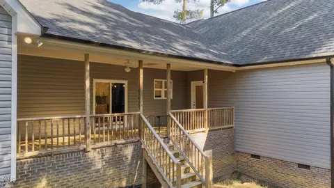 Exterior - 255 Ravens Row Dr, Benson, NC 27504 photo 6 of 8