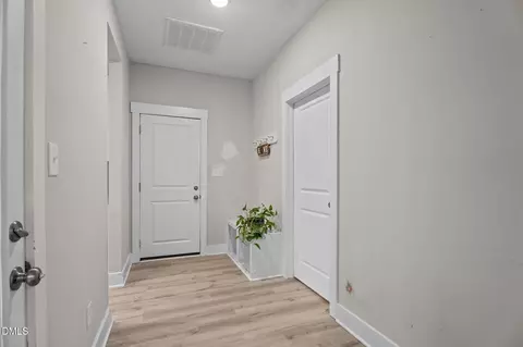 Entry Way - 255 Ravens Row Dr, Benson, NC 27504 photo 3 of 3