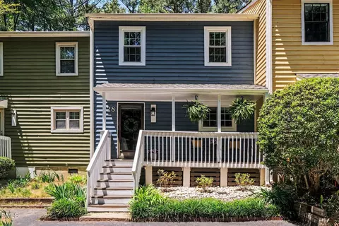28 Willow Bridge Dr, Durham, NC 27707