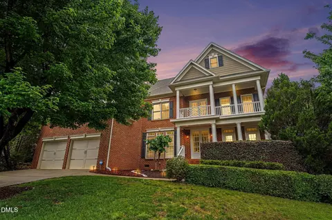 1905 Falls Farm Crsg Xing, Raleigh, NC 27614