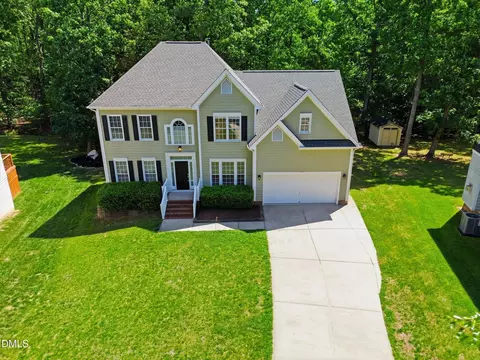 1618 Crystal Creek Dr, Durham, NC 27712
