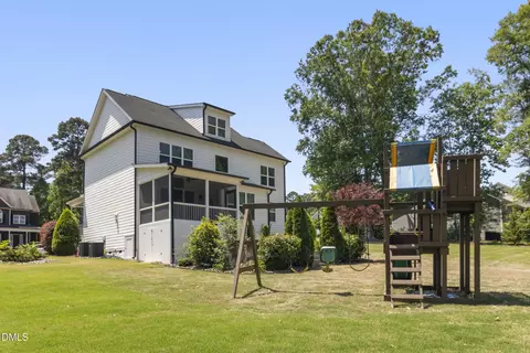 Exterior - 5236 Hartfelt Dr, Garner, NC 27529 photo 4 of 14