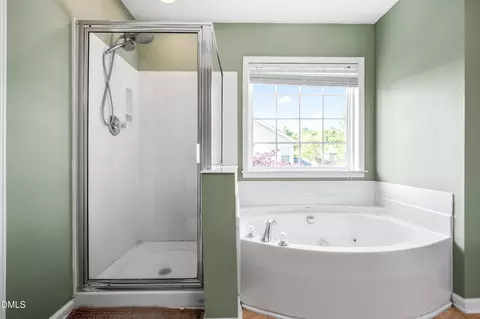 Bath - 301 Ashburn Ln, Durham, NC 27703 photo 1 of 3
