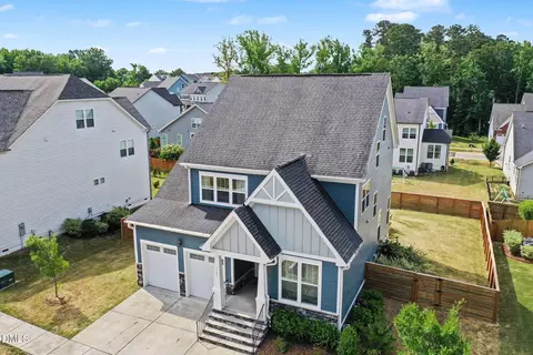 1105 Crested Jay Dr, Durham, NC 27707