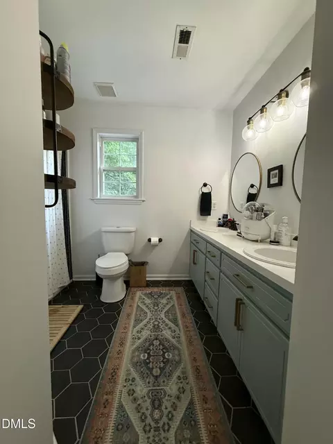 Bath - 124 Walker, Selma, NC 27576 photo 1 of 2
