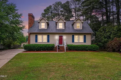 7 Sherwood Ct, Smithfield, NC 27577