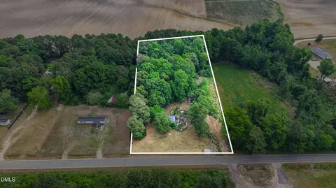 3237 E Darden Rd, Faison, NC 28341