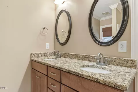 Bath - 3560 Saddle Ridge Rd, Stem, NC 27581 photo 4 of 5