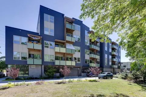 610 Trent Dr UNIT 403, Durham, NC 27705