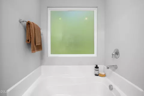 Bath - 450 Stallings Rd, Durham, NC 27703 photo 3 of 6