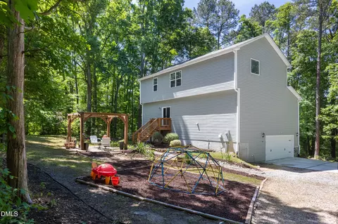 Exterior - 450 Stallings Rd, Durham, NC 27703 photo 3 of 10