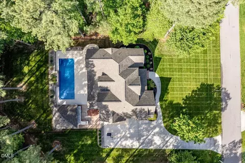 190 River Watch Ln, Youngsville, NC 27596