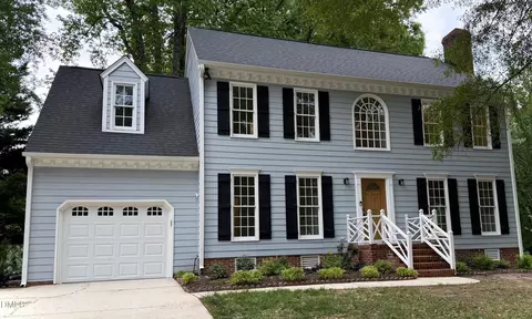 3417 Cottonwood Dr, Durham, NC 27707