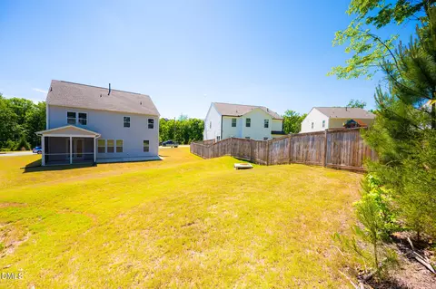 Exterior - 5406 Ripplebrook Rd, Durham, NC 27712 photo 6 of 7