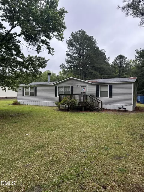 550 Phillips Rd, Selma, NC 27576