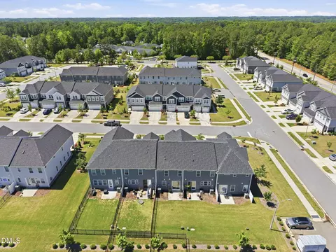 View/Area - 152 Roebuck Ln, Garner, NC 27529 photo 2 of 3