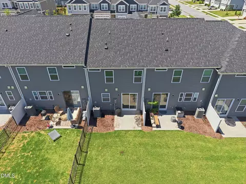 Exterior - 152 Roebuck Ln, Garner, NC 27529 photo 2 of 8