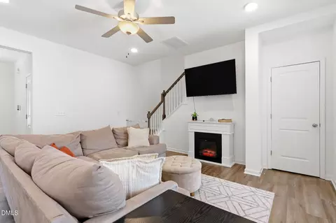 Entry Way - 152 Roebuck Ln, Garner, NC 27529 photo 5 of 5