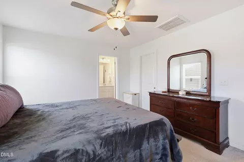 Bedroom - 152 Roebuck Ln, Garner, NC 27529 photo 4 of 5