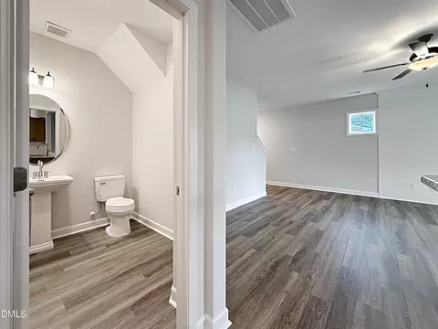 Entry Way - 207 4th St, Erwin, NC 28339 photo 4 of 5
