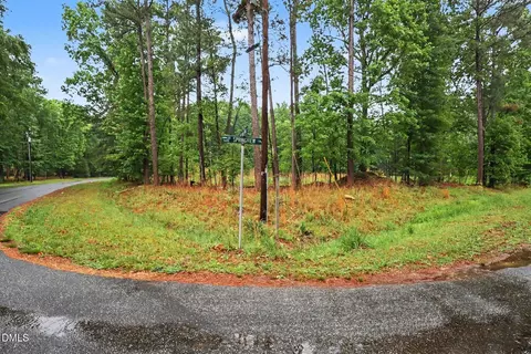 2116 Forest Ridge Pl, Durham, NC 27705