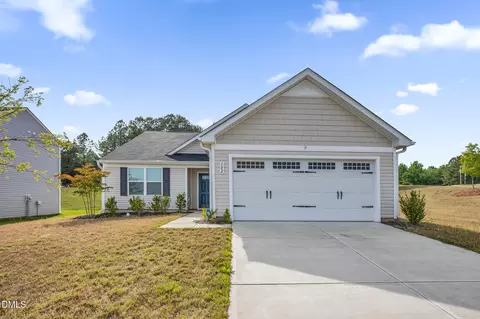 102 Fairfield Grove Ct, Sanford, NC 27330