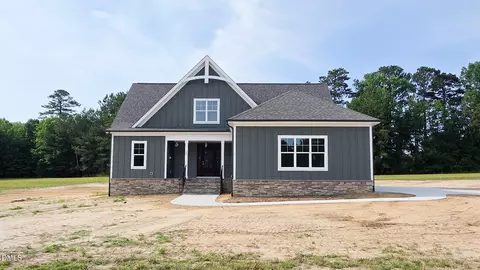 20 White Deer Ln, Youngsville, NC 27596