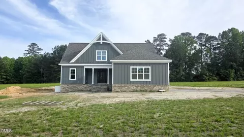 20 White Deer Ln, Youngsville, NC 27596
