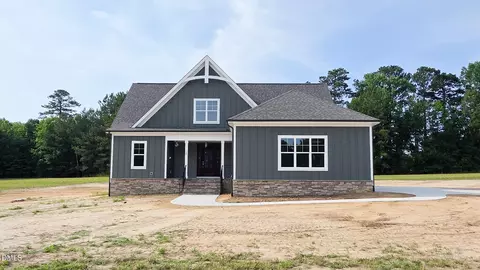 20 White Deer Ln, Youngsville, NC 27596