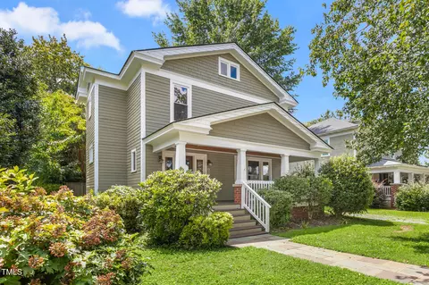 104 E Wilson St, Mebane, NC 27302