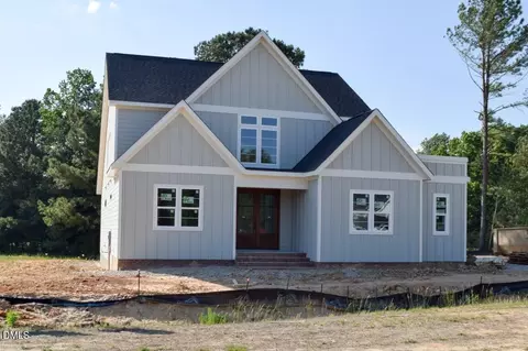 215 Broadleaf Ln, Youngsville, NC 27596