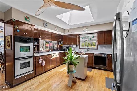 Kitchen - 3550 E Garner Rd, Clayton, NC 27520 photo 3 of 5