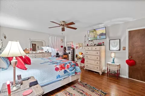 Bedroom - 3550 E Garner Rd, Clayton, NC 27520 photo 5 of 5