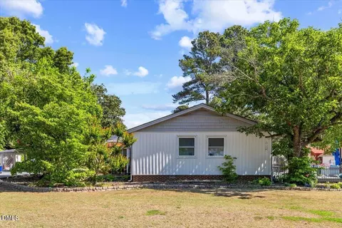 Exterior - 3550 E Garner Rd, Clayton, NC 27520 photo 1 of 21
