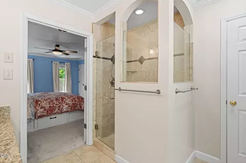 Bath - 3 Danforth Pl, Durham, NC 27712 photo 2 of 6