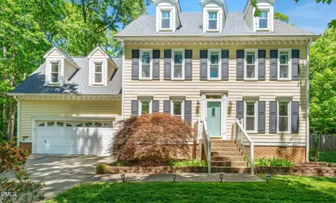 3 Danforth Pl, Durham, NC 27712