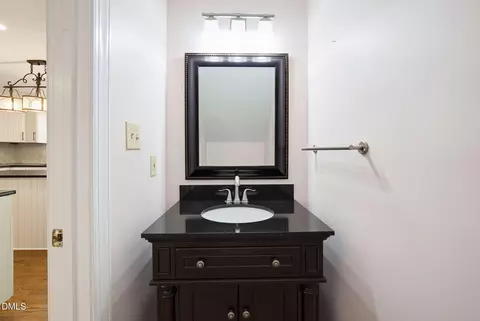 Bath - 3 Danforth Pl, Durham, NC 27712 photo 1 of 5