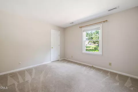 Bedroom - 3 Danforth Pl, Durham, NC 27712 photo 3 of 10