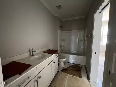 Bath - 1679 Terry Rd, Durham, NC 27712 photo 4 of 4