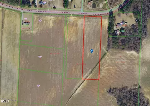 366 Tart Rd, Dunn, NC 28334