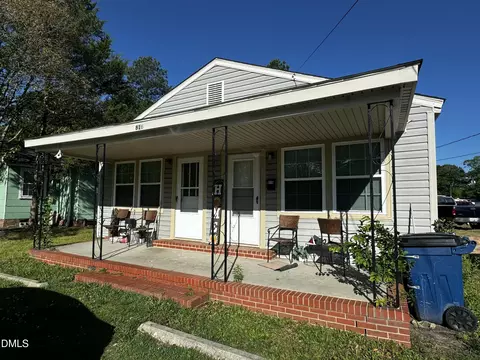 816 S 5th St, Smithfield, NC 27577