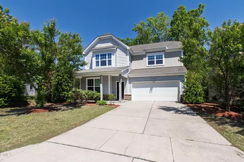 113 Lyonshall St, Fuquay Varina, NC 27526