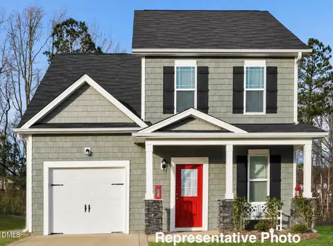 28 W Coulter Ct, Selma, NC 27576