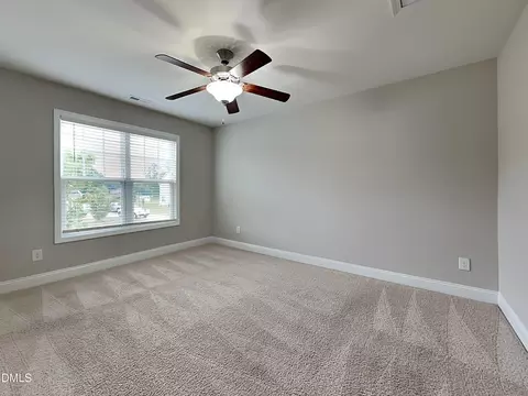 Bedroom - 182 Rolling Oaks Ln, Benson, NC 27504 photo 4 of 6