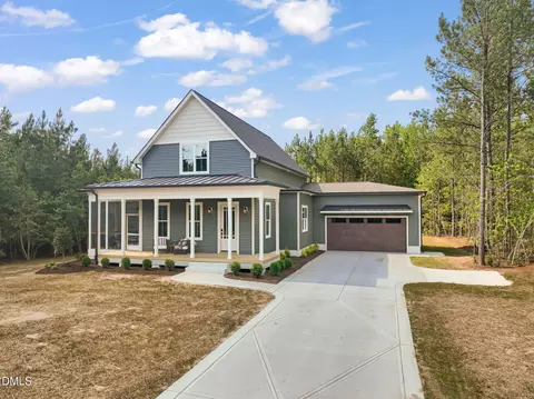400 Pilot Ridge Rd, Zebulon, NC 27597